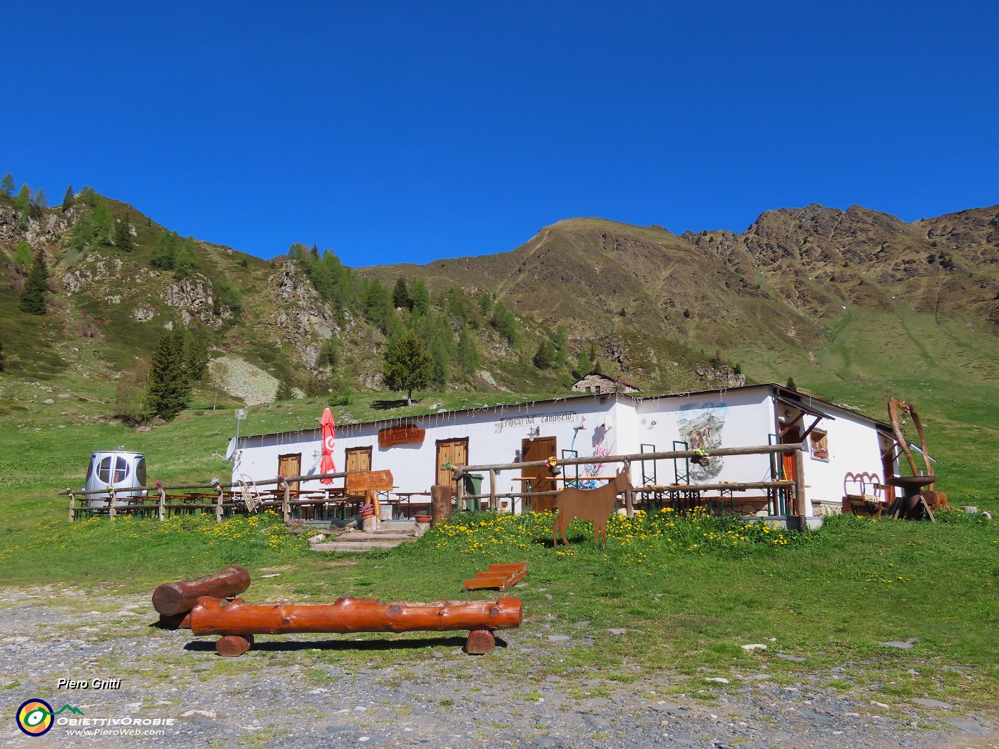05 Partenza da S. Simone-Baita del Camoscio (1750 m).JPG